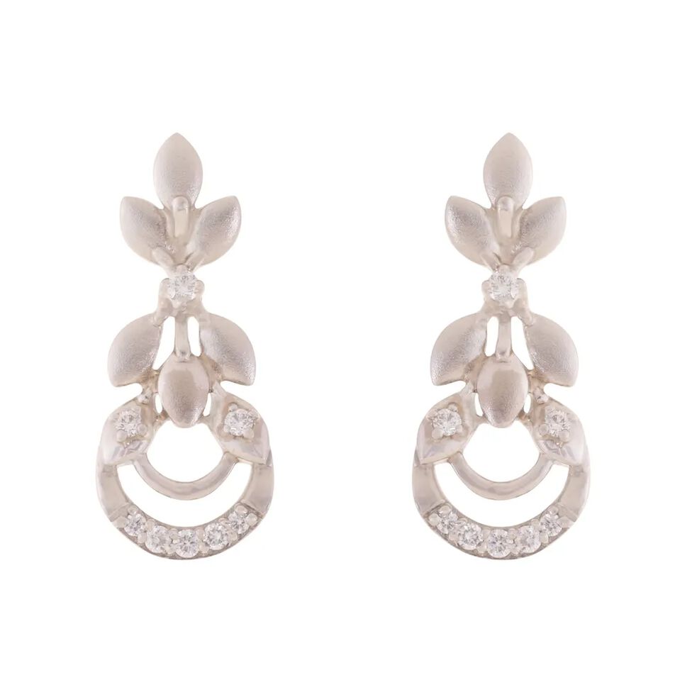 DR set with diamonds