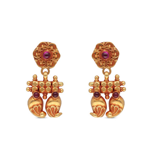 Gemset Gold Eardrops in Casting design