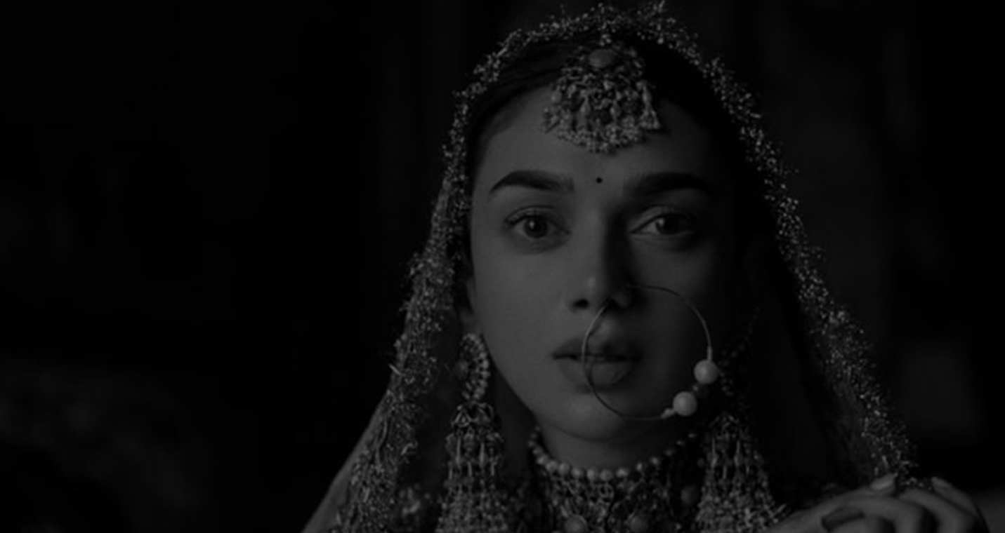 Guarantee Banner Background